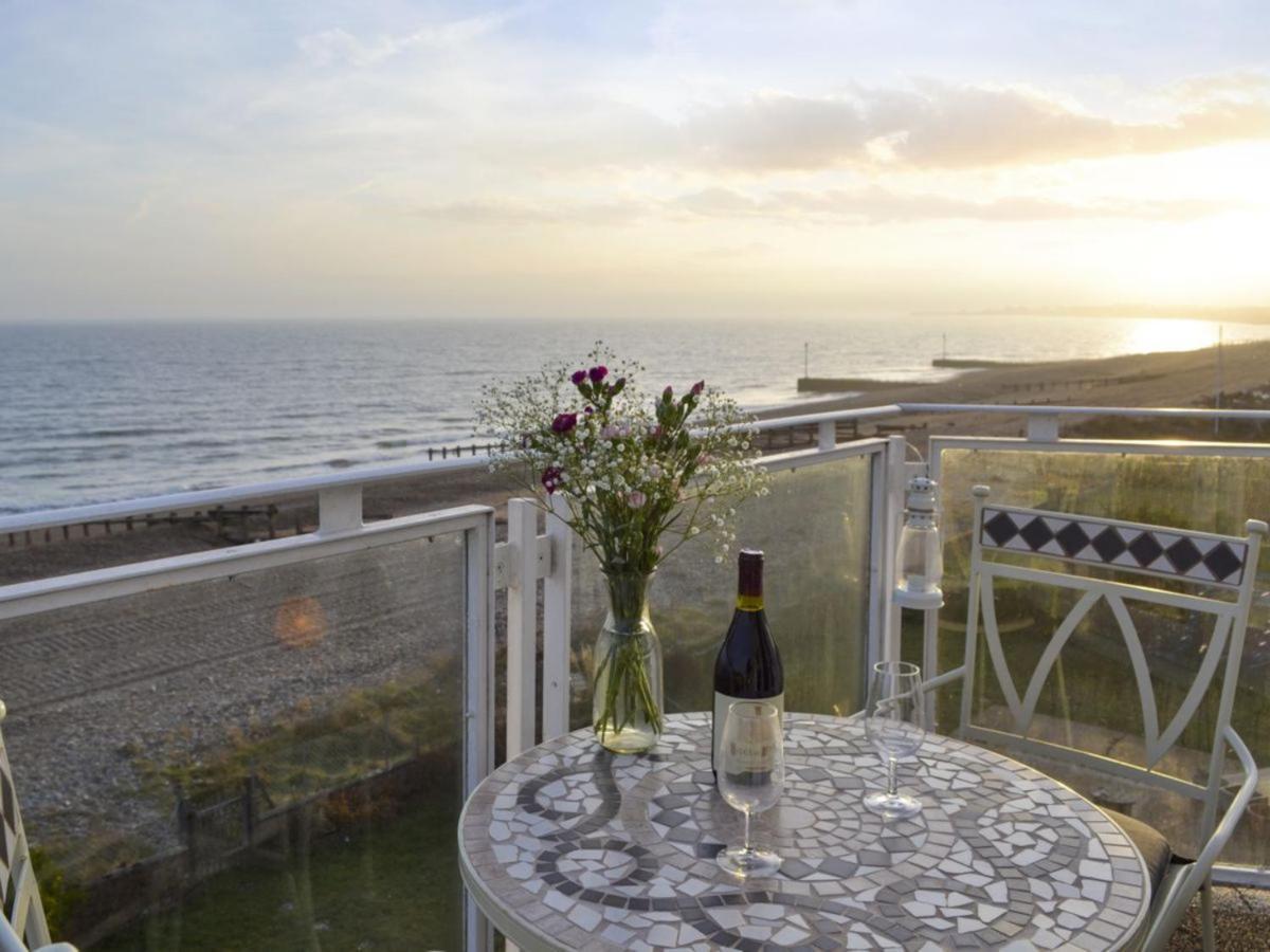 5 Coast Lodge Pevensey Bagian luar foto